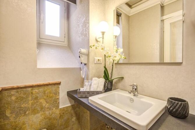 Hotel Smart Lux Roma Veneto Zewnętrze zdjęcie