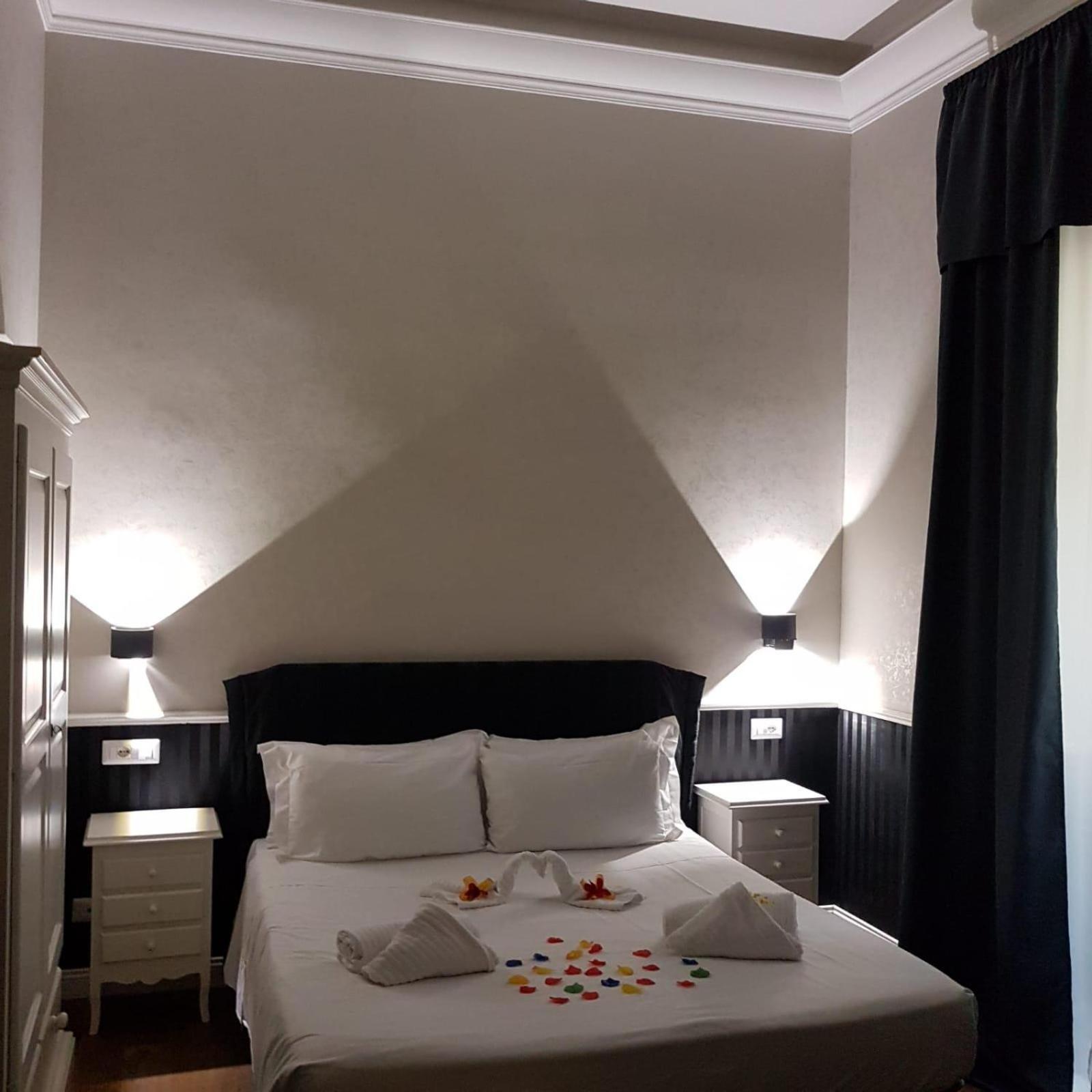Hotel Smart Lux Roma Veneto Zewnętrze zdjęcie
