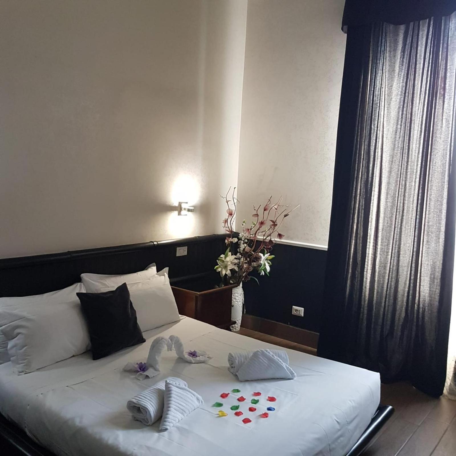 Hotel Smart Lux Roma Veneto Zewnętrze zdjęcie
