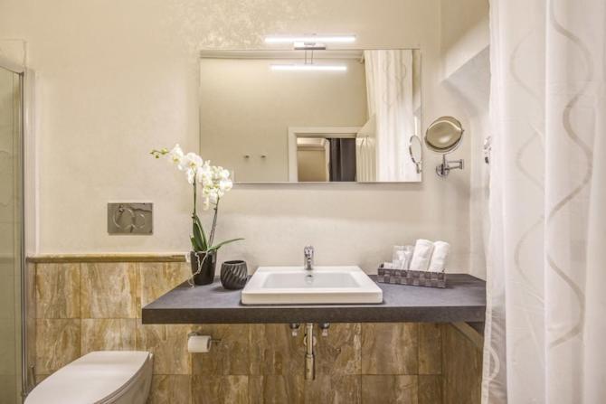 Hotel Smart Lux Roma Veneto Zewnętrze zdjęcie